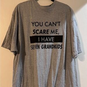 Universal T-shirt in size 3XL